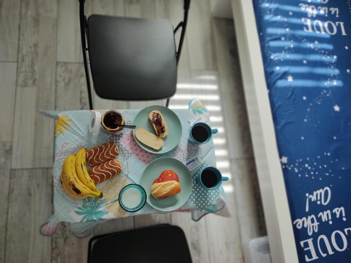 Habitacion Flamingo, Entrada Privada Y Bano Privado En Suite By Flamingo House, No Fumadores 阿雷西费 外观 照片