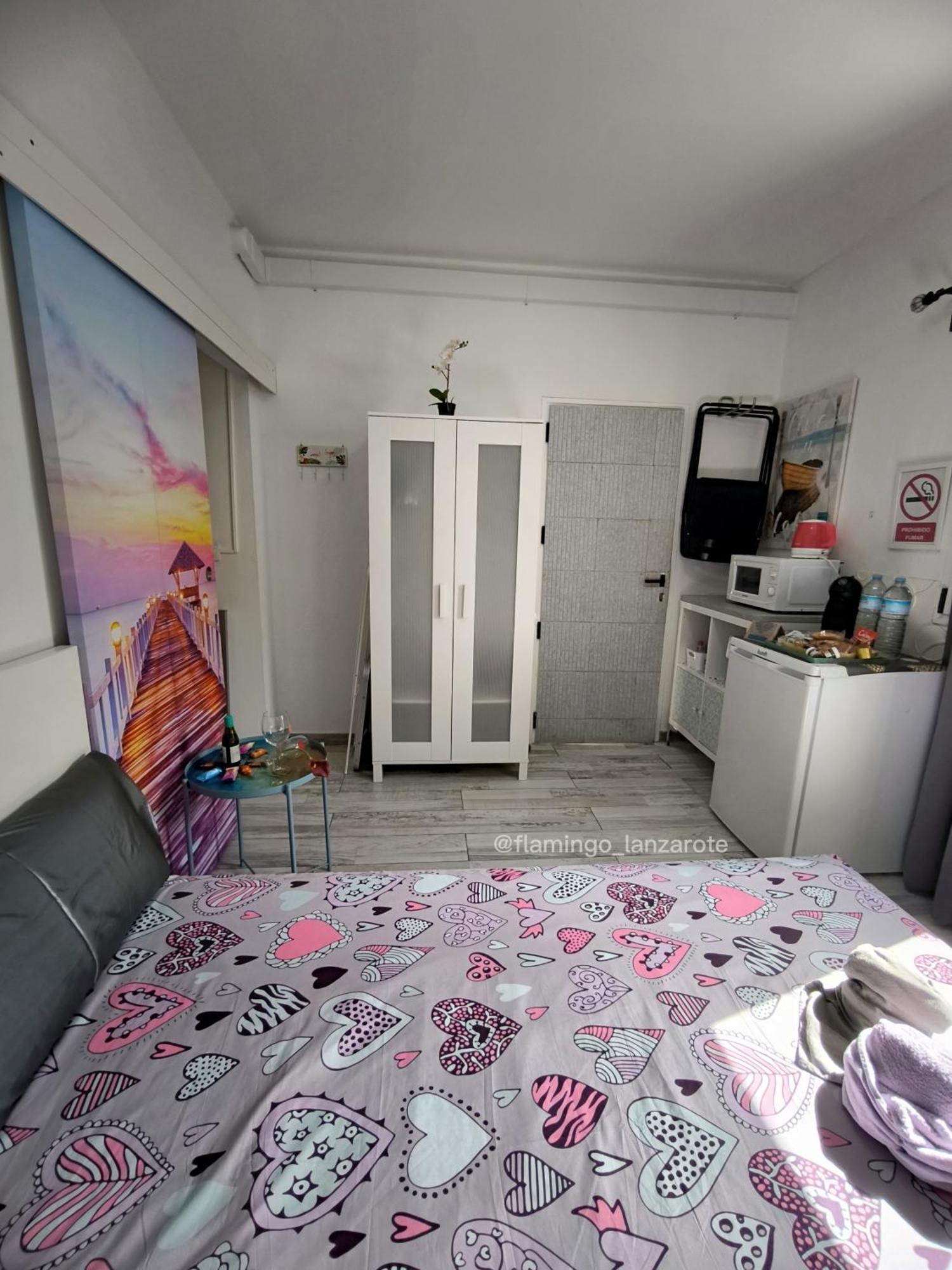 Habitacion Flamingo, Entrada Privada Y Bano Privado En Suite By Flamingo House, No Fumadores 阿雷西费 外观 照片