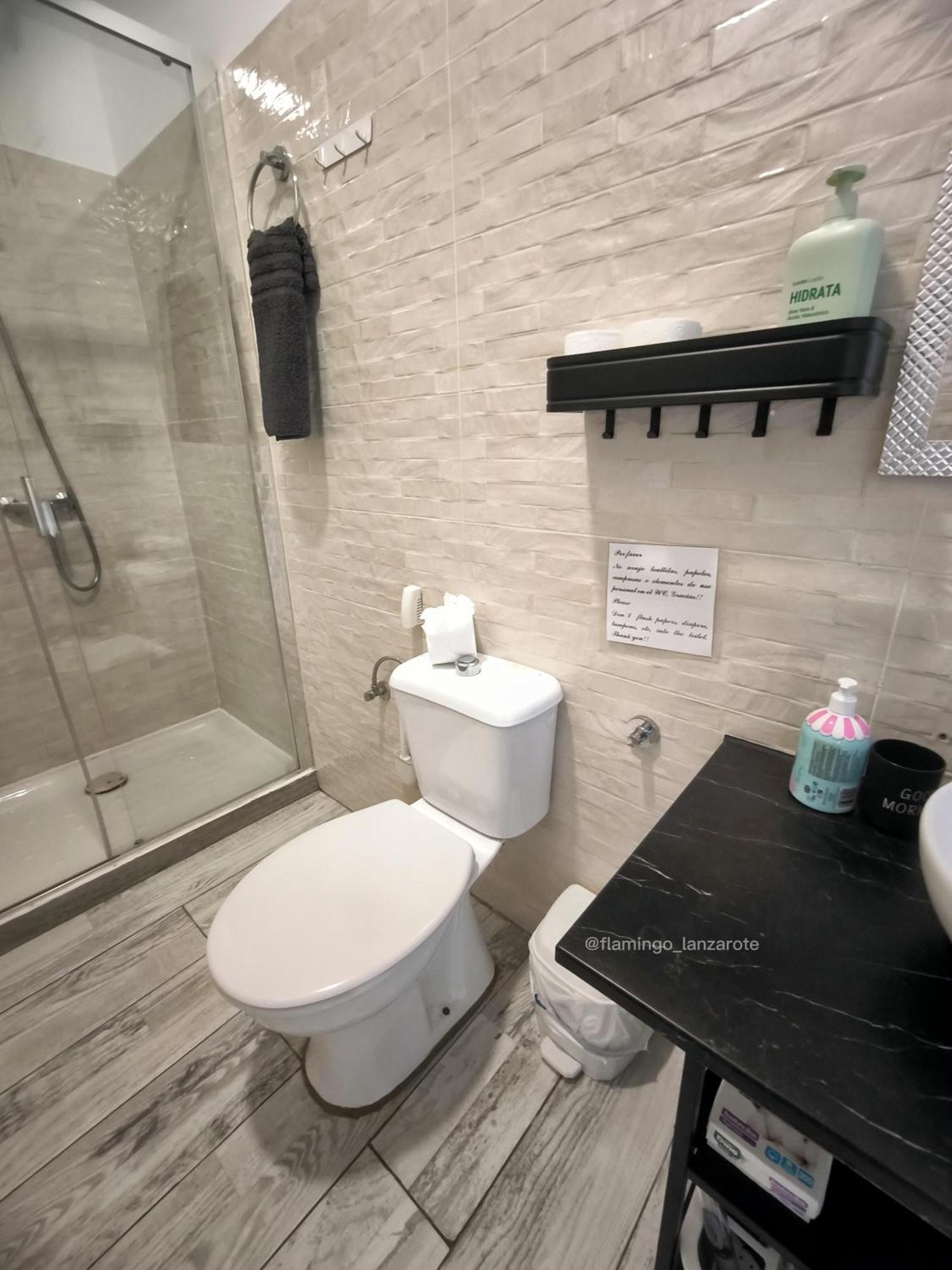 Habitacion Flamingo, Entrada Privada Y Bano Privado En Suite By Flamingo House, No Fumadores 阿雷西费 外观 照片